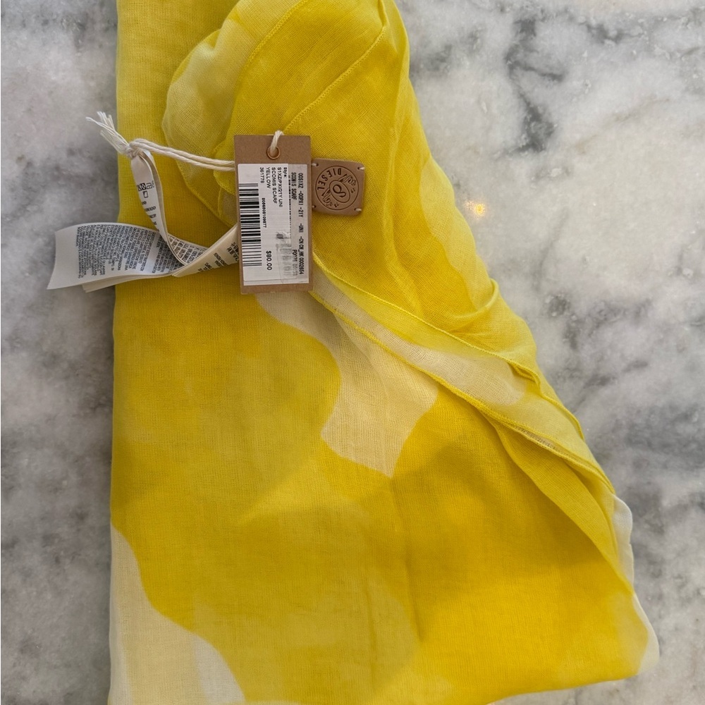 Diesel Sunlit Yellow Scarf Sarong Oversized 40x60 Head Scarf Wrap Beach Cover - Picture 5 of 7